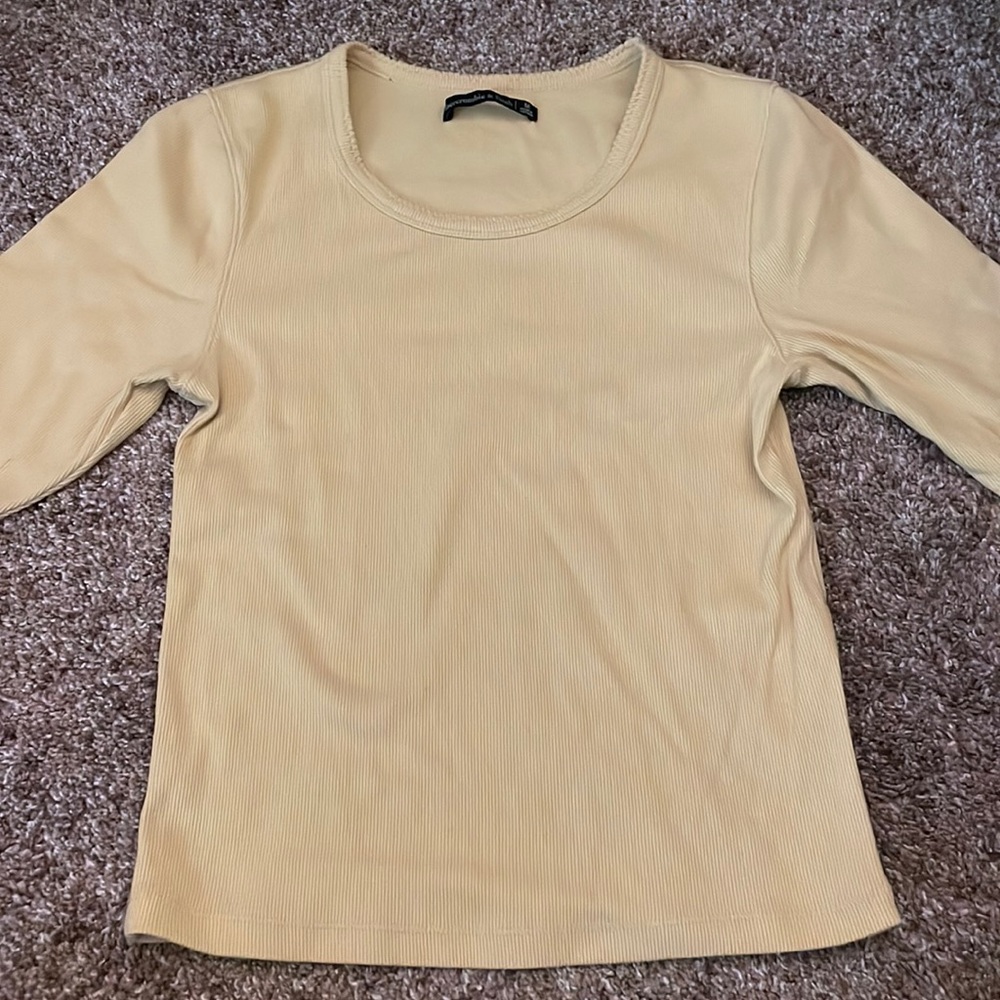 Yellow 3/4 sleeve shirt Size: M Brand: Abercrombie & Fitch